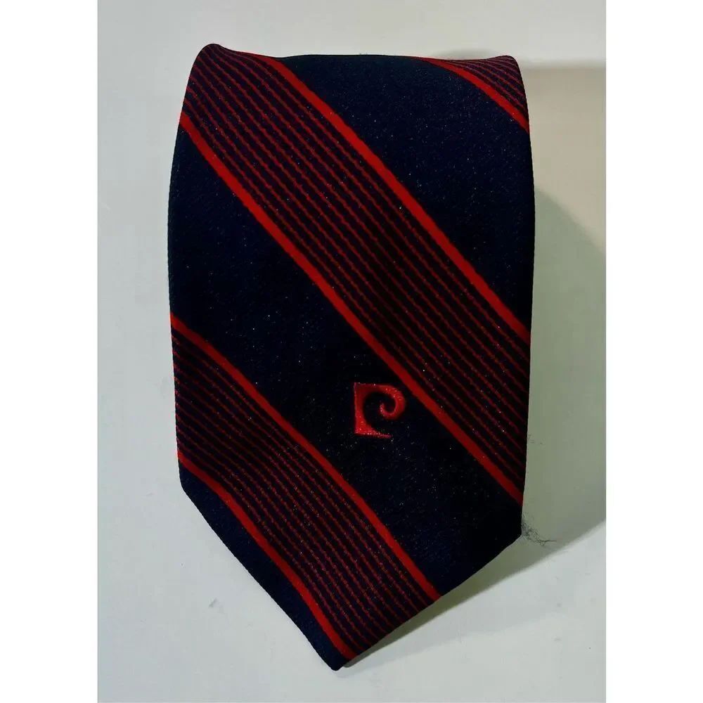 Pierre Cardin tie